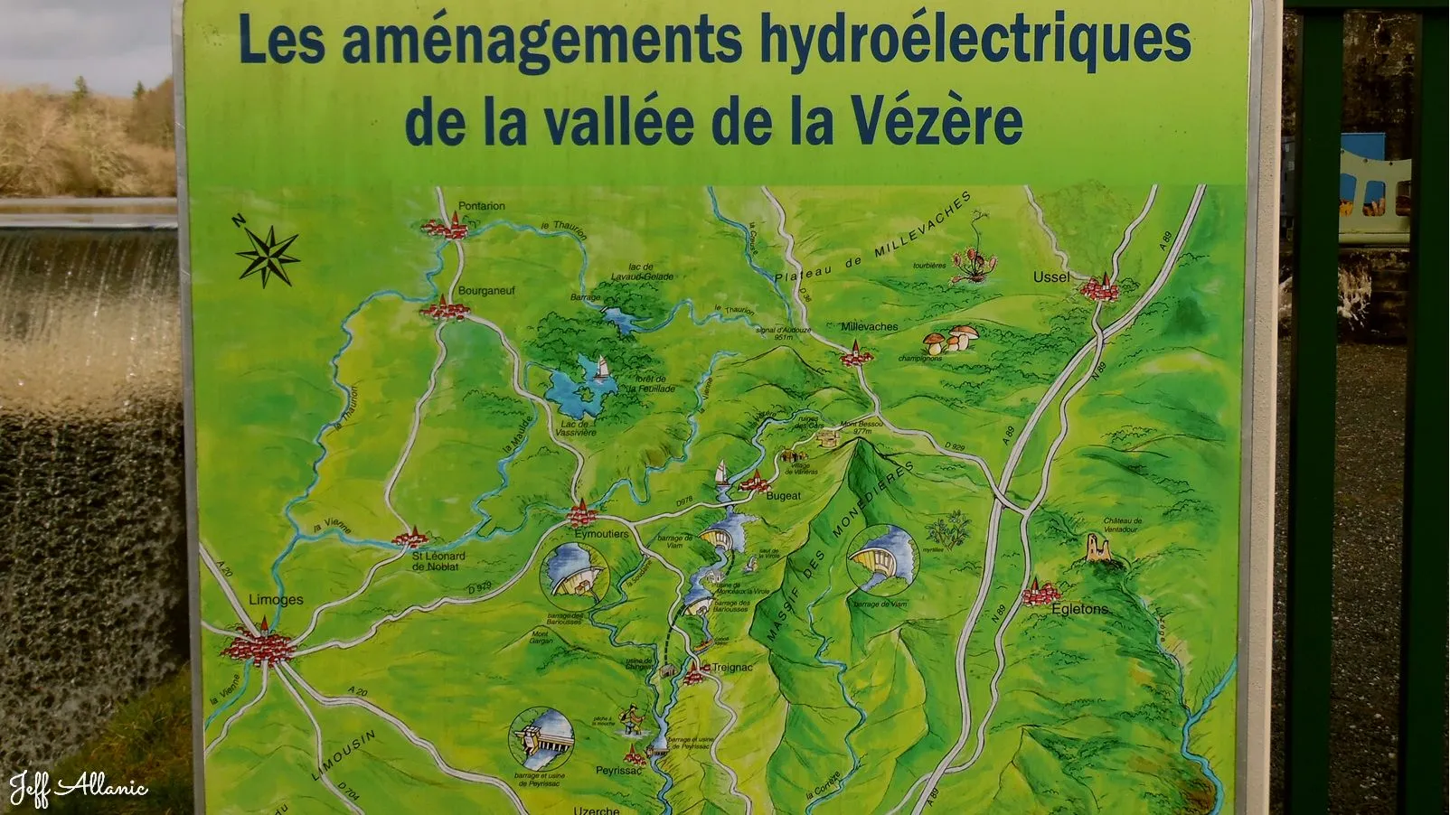 Corrèze découverte - Photo N° 3 - Le barrage de Peyrissac - 19260 - Affieux - Rivières & Plans d'eau - Quelques pas - Autour de vous