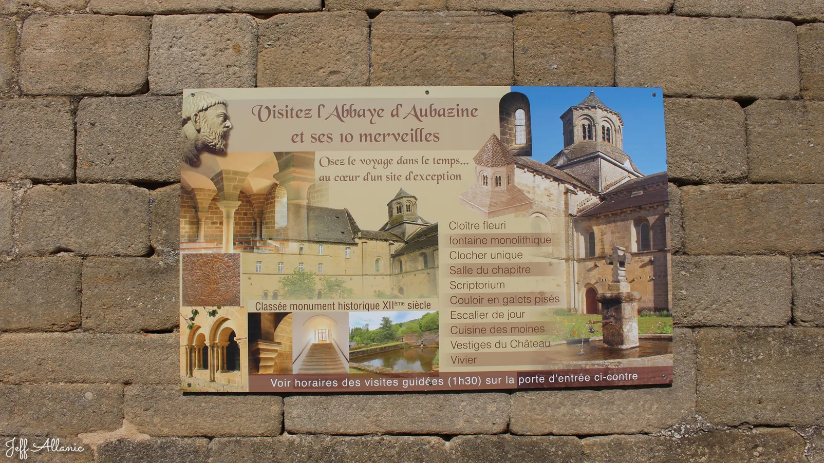 Corrèze découverte - Photo N° 3 - Le village d'Aubazines - 19190 - Aubazines - Monuments historiques - Promenande facile  <small><i>et/ou</i></small>  De - d'un kilomètre